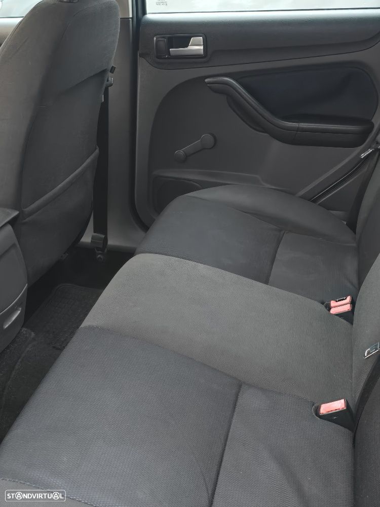 Ford Focus SW 1.4 Connection - 6