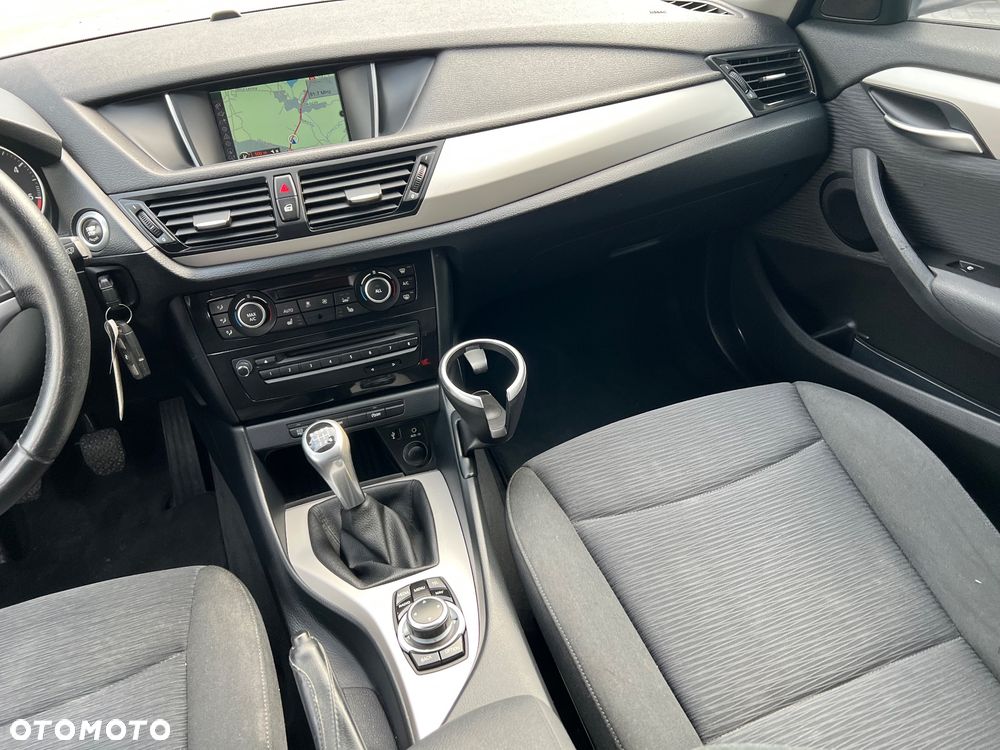 BMW X1 sDrive16d Sport Line - 20