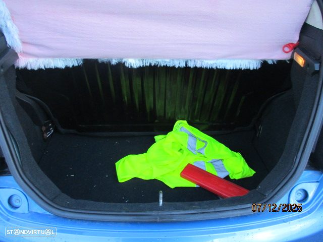 Ford KA 1.3 TDCi Trend - 11