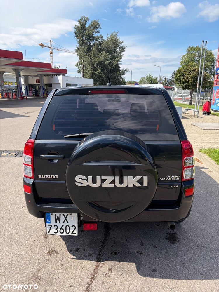 Suzuki Grand Vitara 2.7 V6 - 5