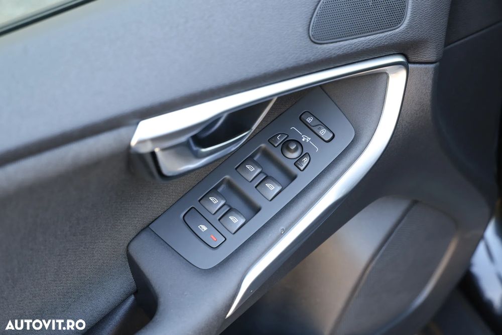 Volvo V40 - 19