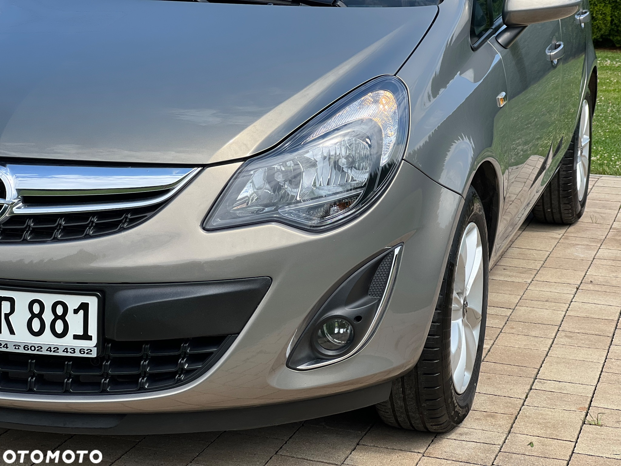 Opel Corsa 1.2 16V Enjoy - 14