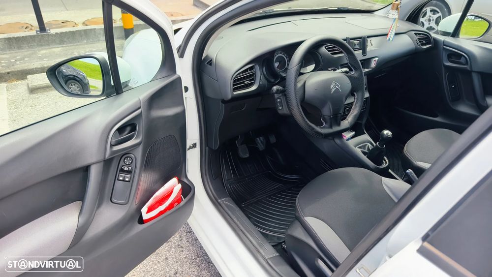 Citroën C3 1.2 PureTech Attraction - 9