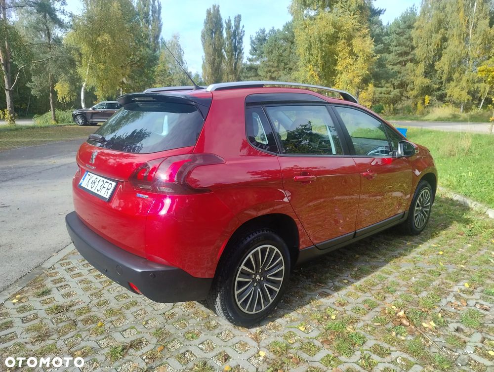 Peugeot 2008 PureTech 110 Stop&Start Style - 11