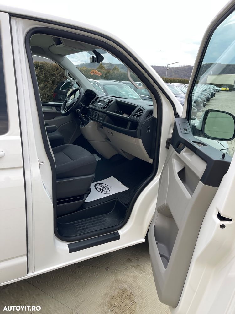 Volkswagen Caravelle LR Comfortline - 22