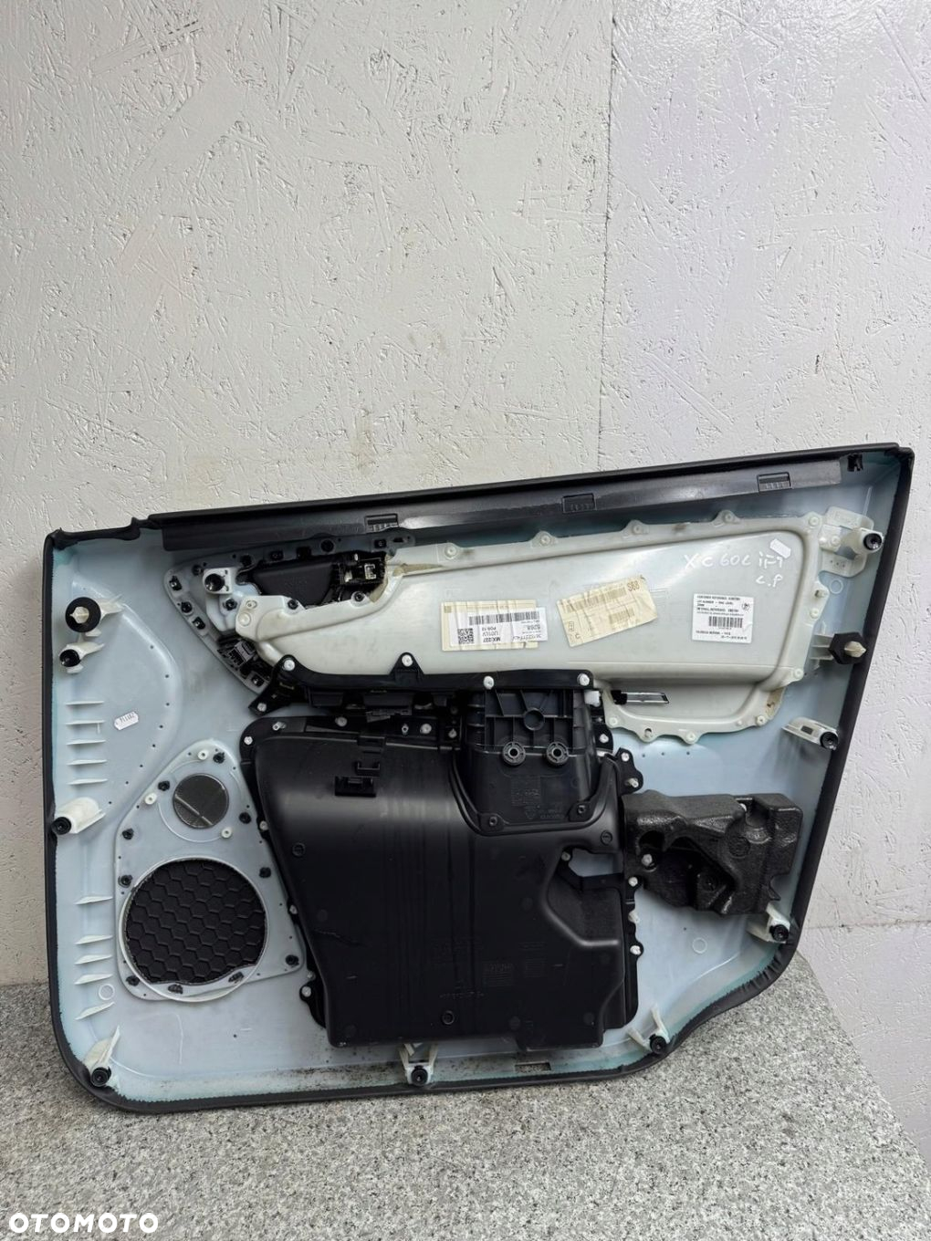 BOCZEK DRZWI LEWY PRZÓD VOLVO XC60 I 2013-2017 LIFT - 6
