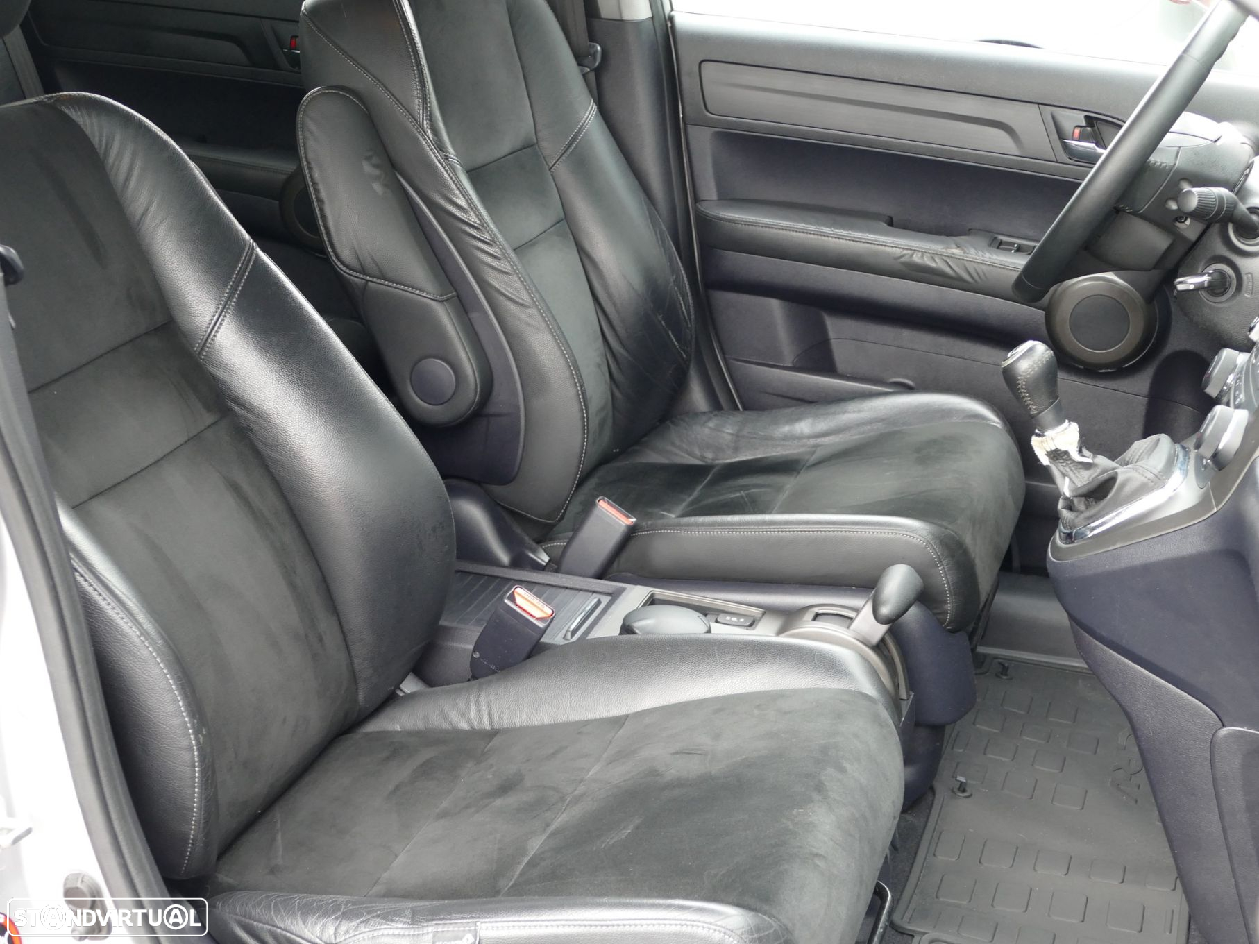 Honda CR-V 2.2 i-DTEC Comfort - 17