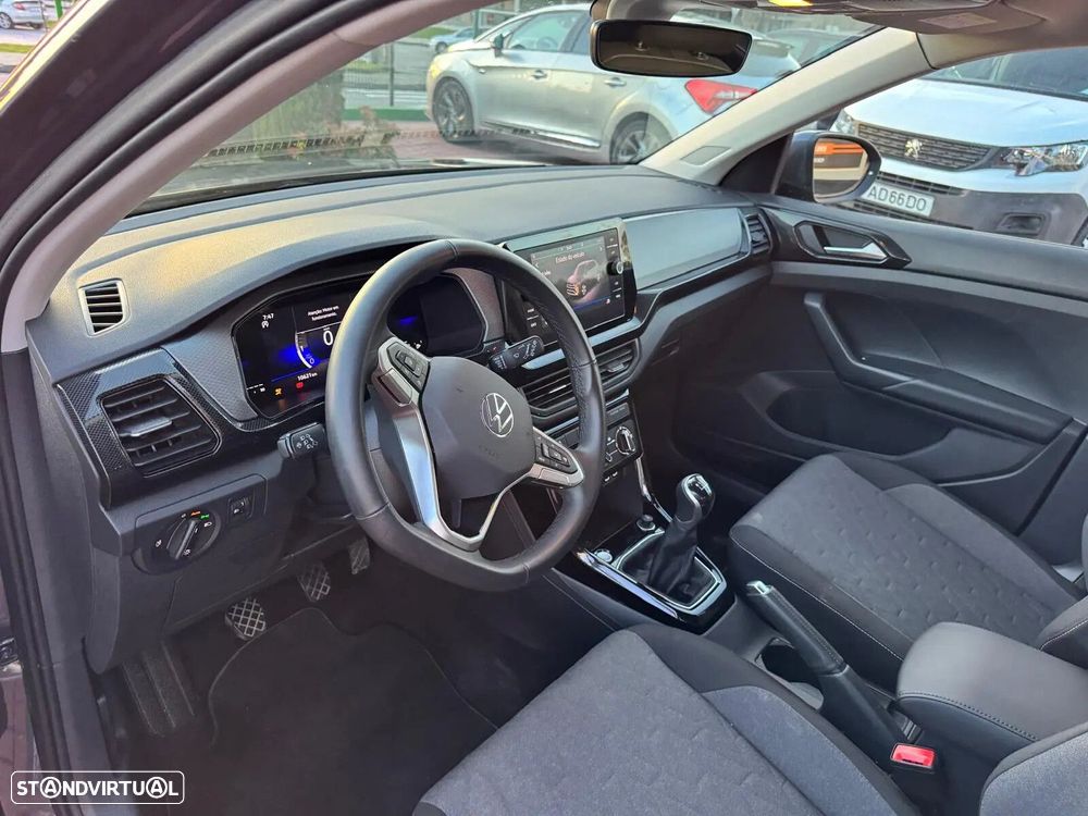 VW T-Cross 1.0 TSI - 13