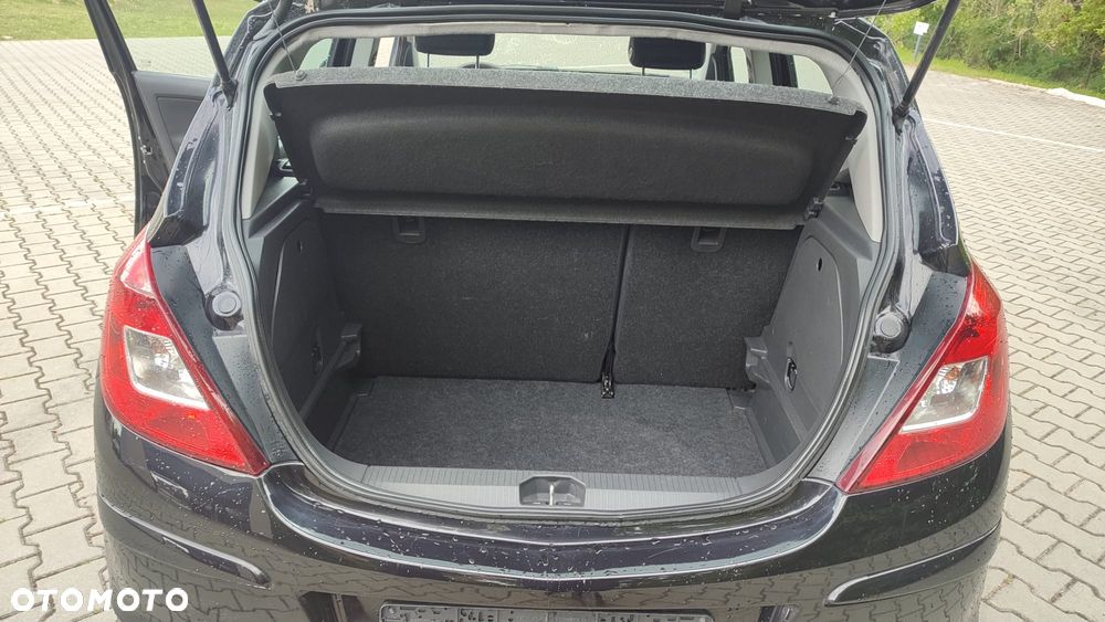 Opel Corsa 1.2 16V - 19