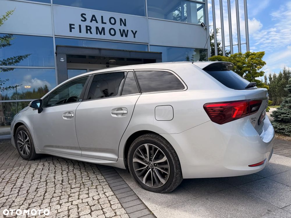Toyota Avensis 2.0 Prestige MS - 4