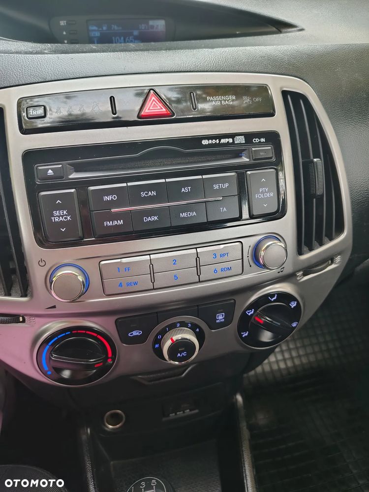 Hyundai I20 2012 photo 4
