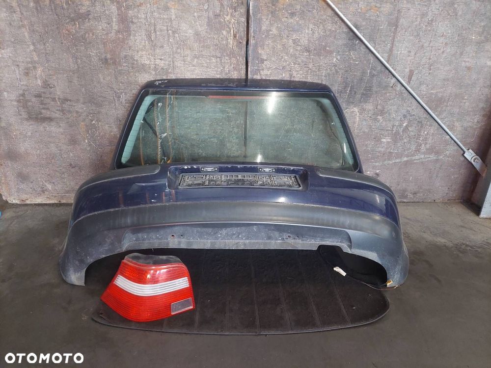 KOMPLETNY TYŁ KLAPA BAGAŻNIKA ZDERZAK TYŁ LAMPA VOLKSWAGEN GOLF IV LB5N - 1