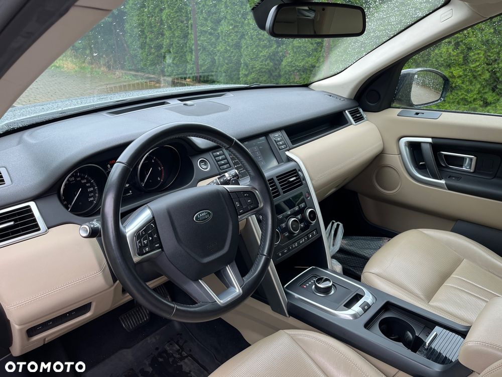 Land Rover Discovery Sport 2.0 TD4 HSE - 9