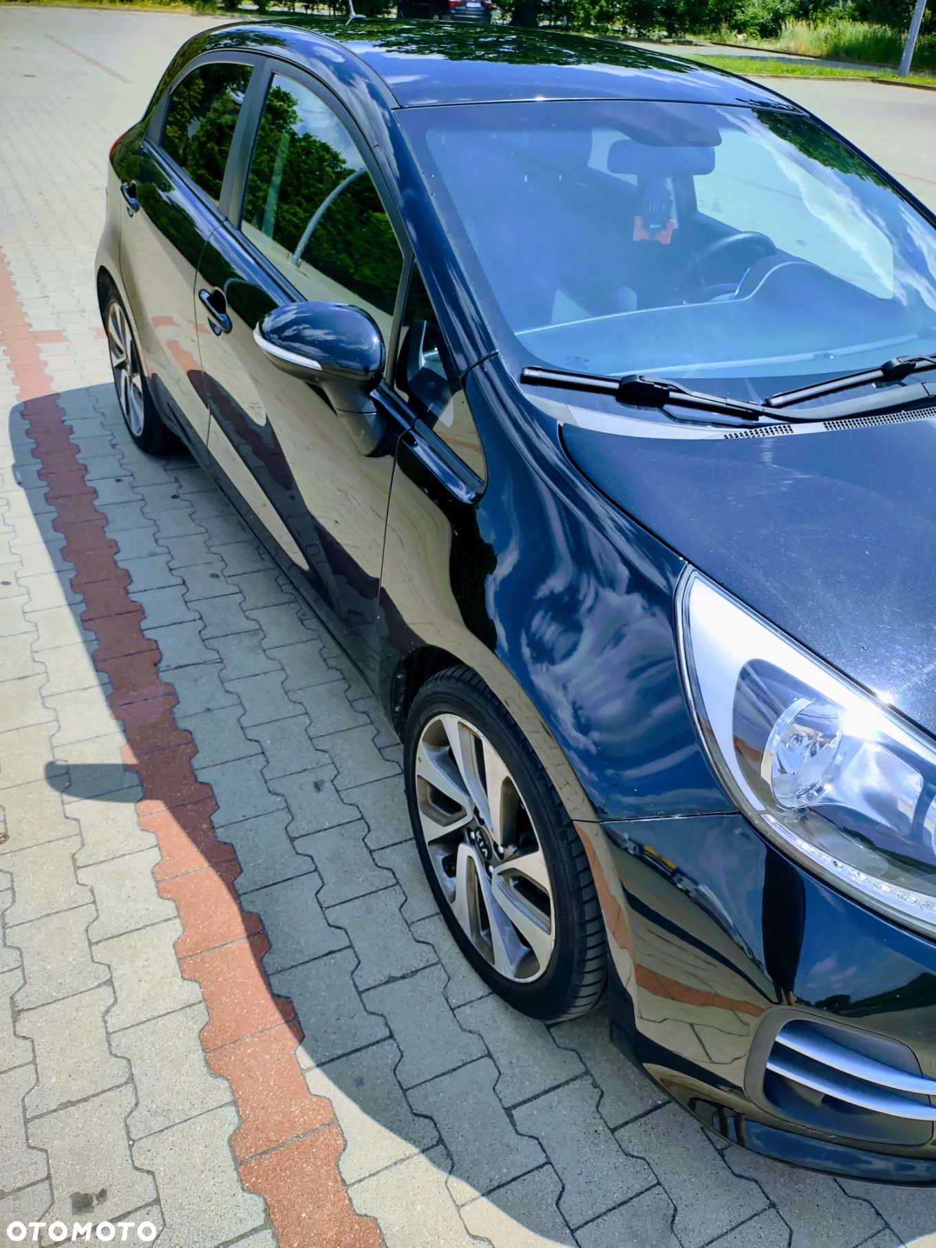 Kia Rio - 5