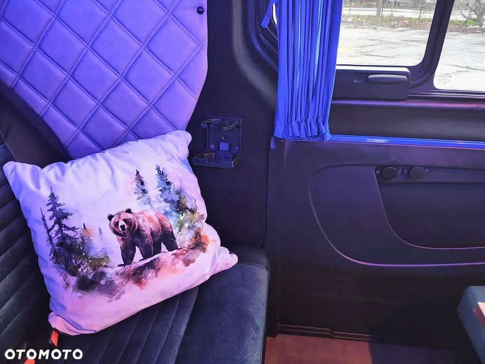 Renault Trafic 1.6 dCi - 11