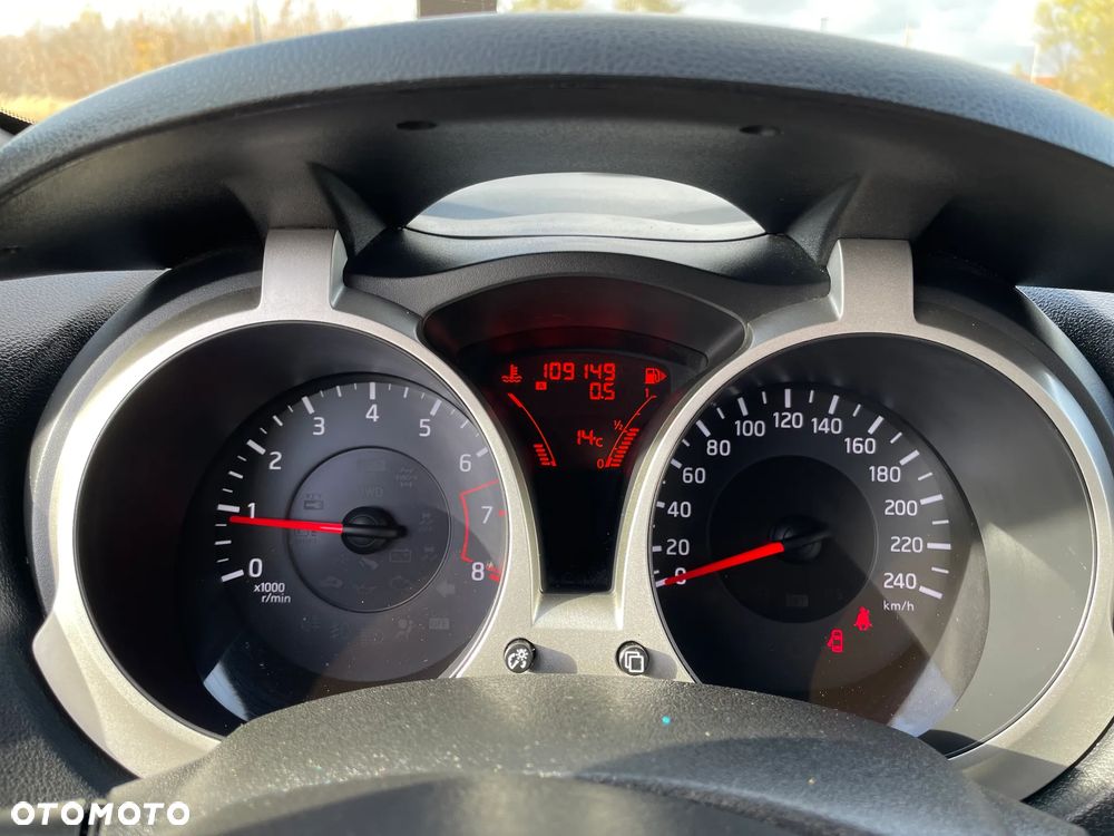 Nissan Juke 1.6 Tekna S&S - 33