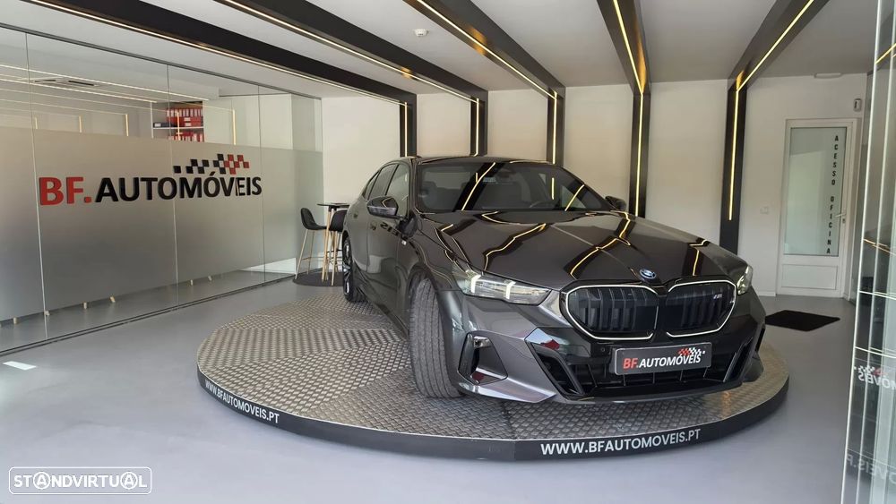 BMW i5 eDrive40 Pack Desportivo M Pro - 6