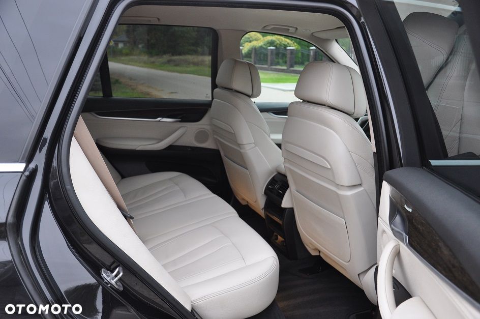 BMW X5 xDrive25d - 10