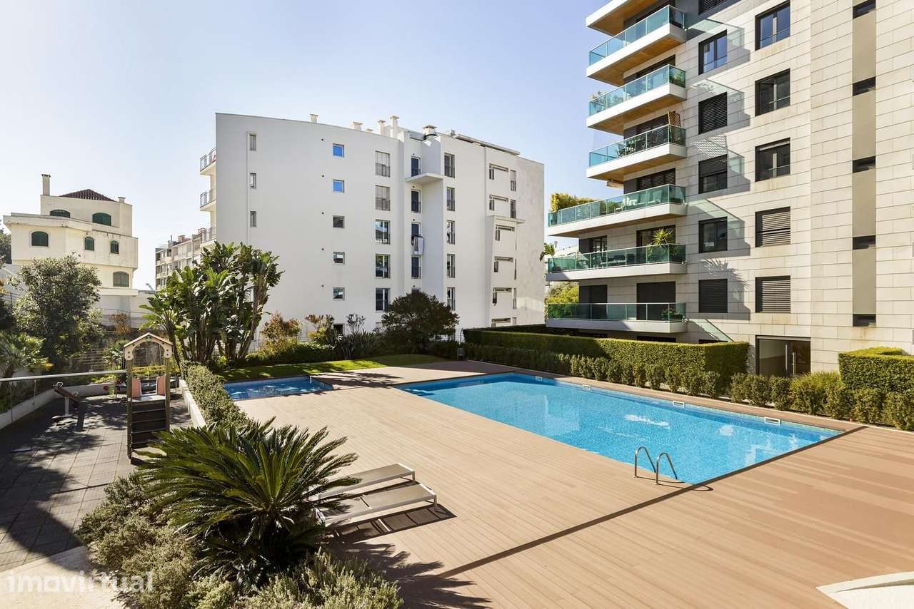 Apartamento T4 com estacionamento, Infante Santo (Prazeres), Lisboa - Grande imagem: 2/37