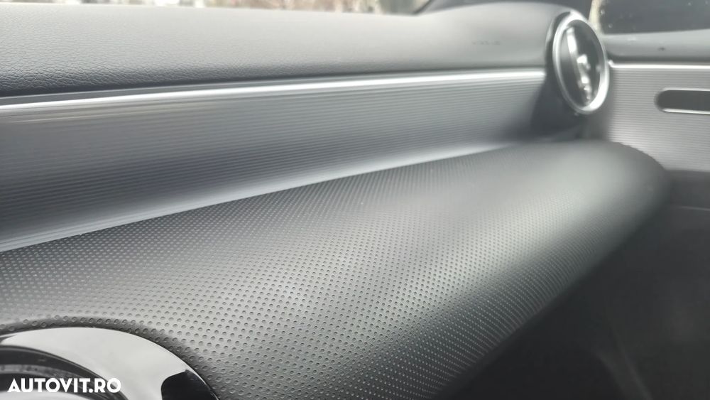 Mercedes-Benz A 200 - 21