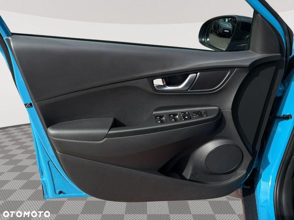 Hyundai Kona 64kWh Style - 11