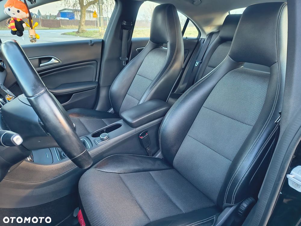 Mercedes-Benz CLA 180 d - 7