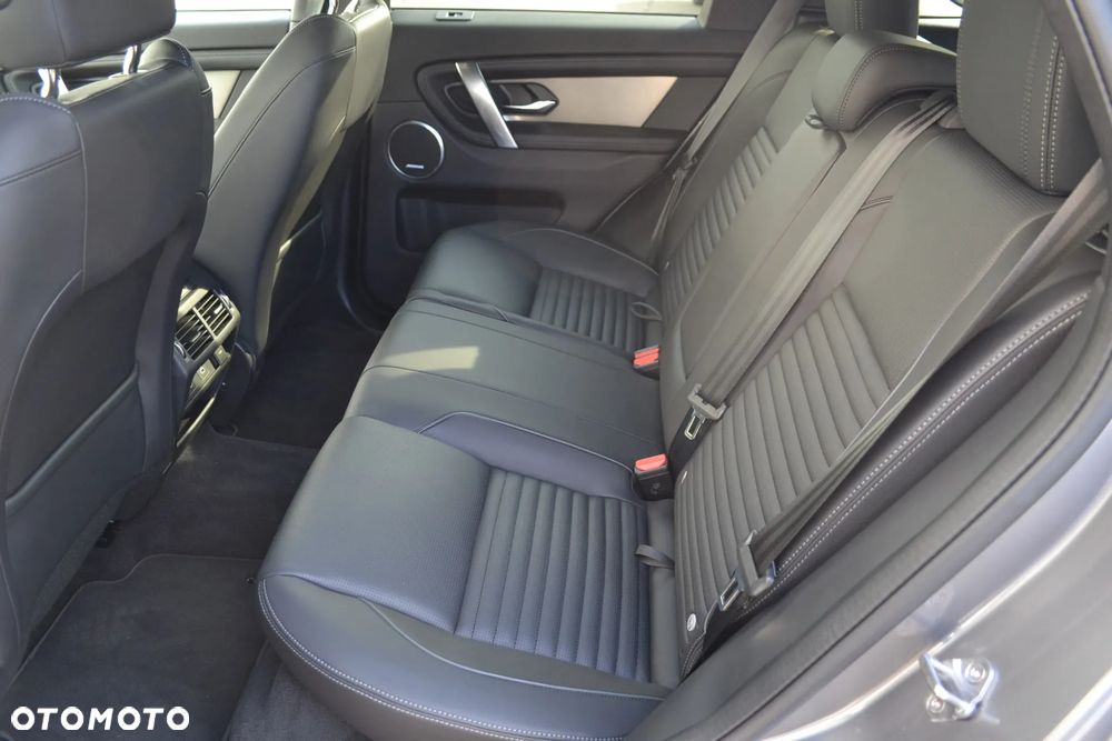 Land Rover Discovery Sport 2.0 D165 mHEV Dynamic SE - 9
