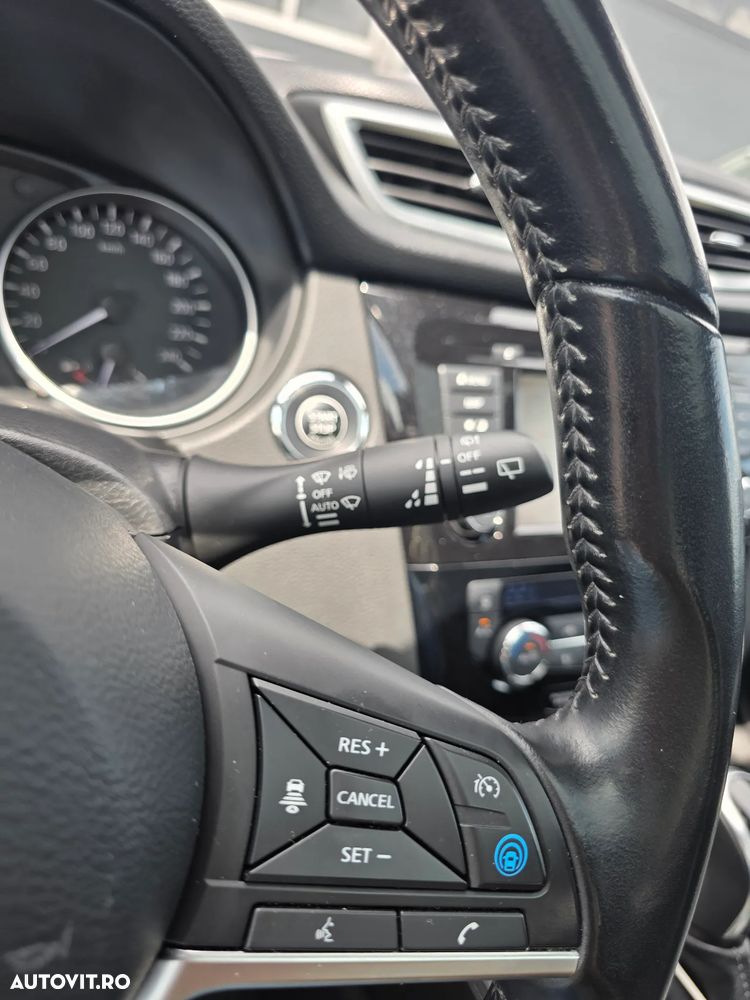 Nissan Qashqai 1.5 DCI DCT TEKNA+ - 16