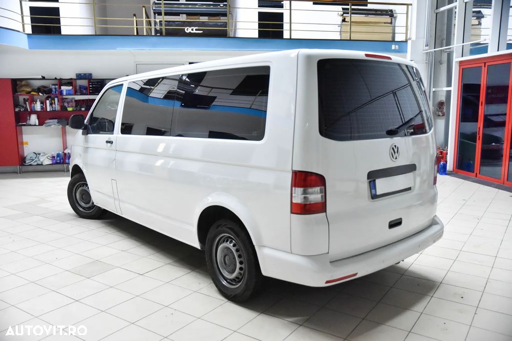 Volkswagen Transporter - 8