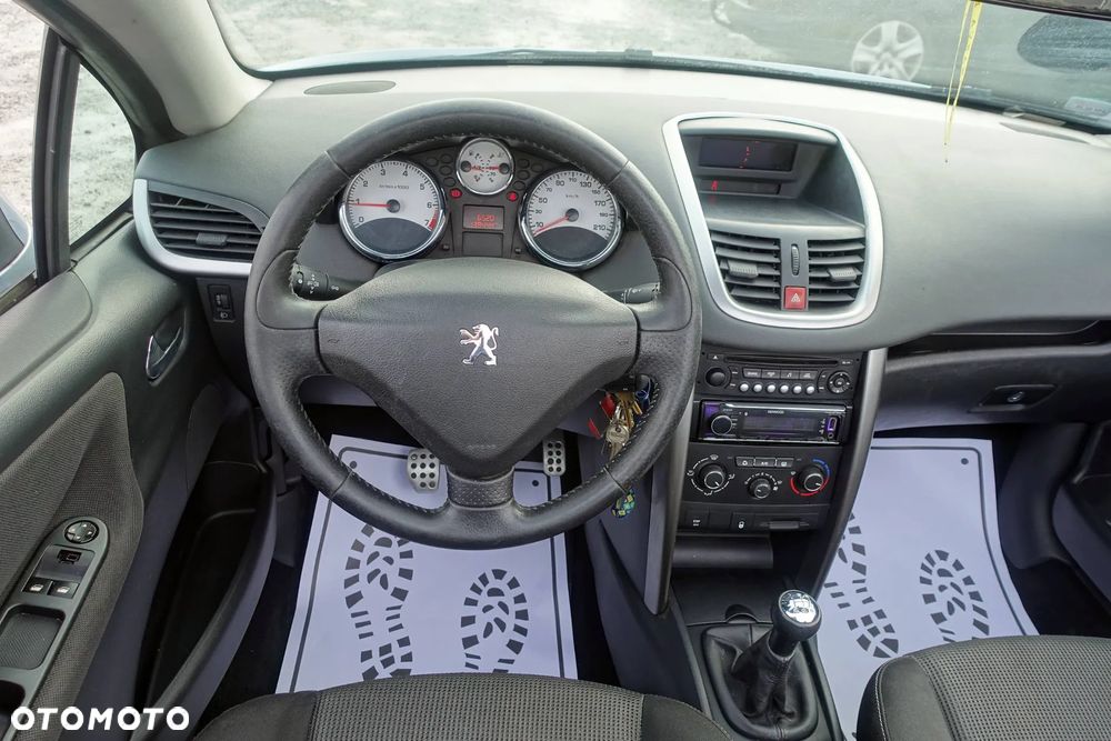Peugeot 207 CC 120 VTi Active - 16