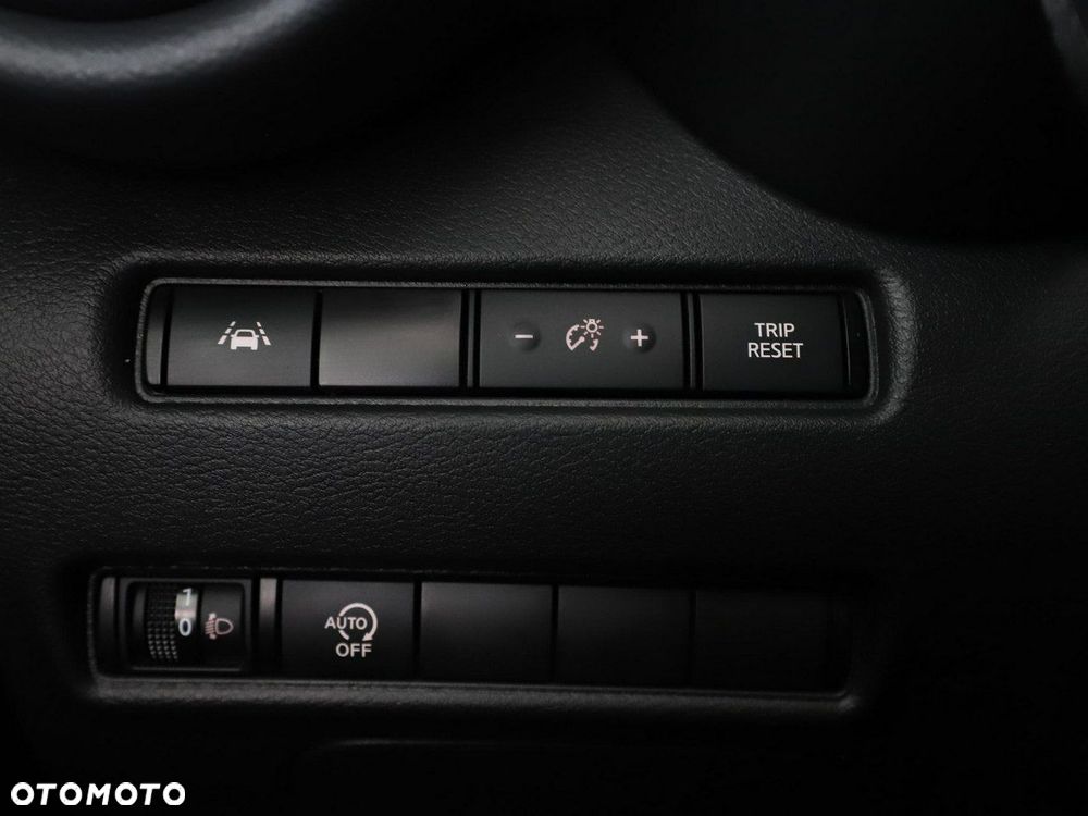 Nissan Juke 1.0 DIG-T N-Connecta DCT - 33