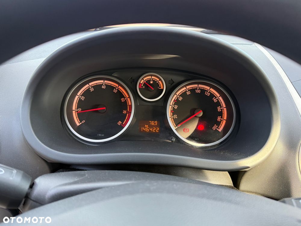 Opel Corsa 1.2 16V Enjoy - 8