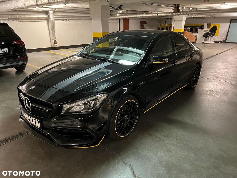 Mercedes-Benz CLA AMG 45 4Matic AMG Speedshift 7G-DCT Yellow Night Edition - 10