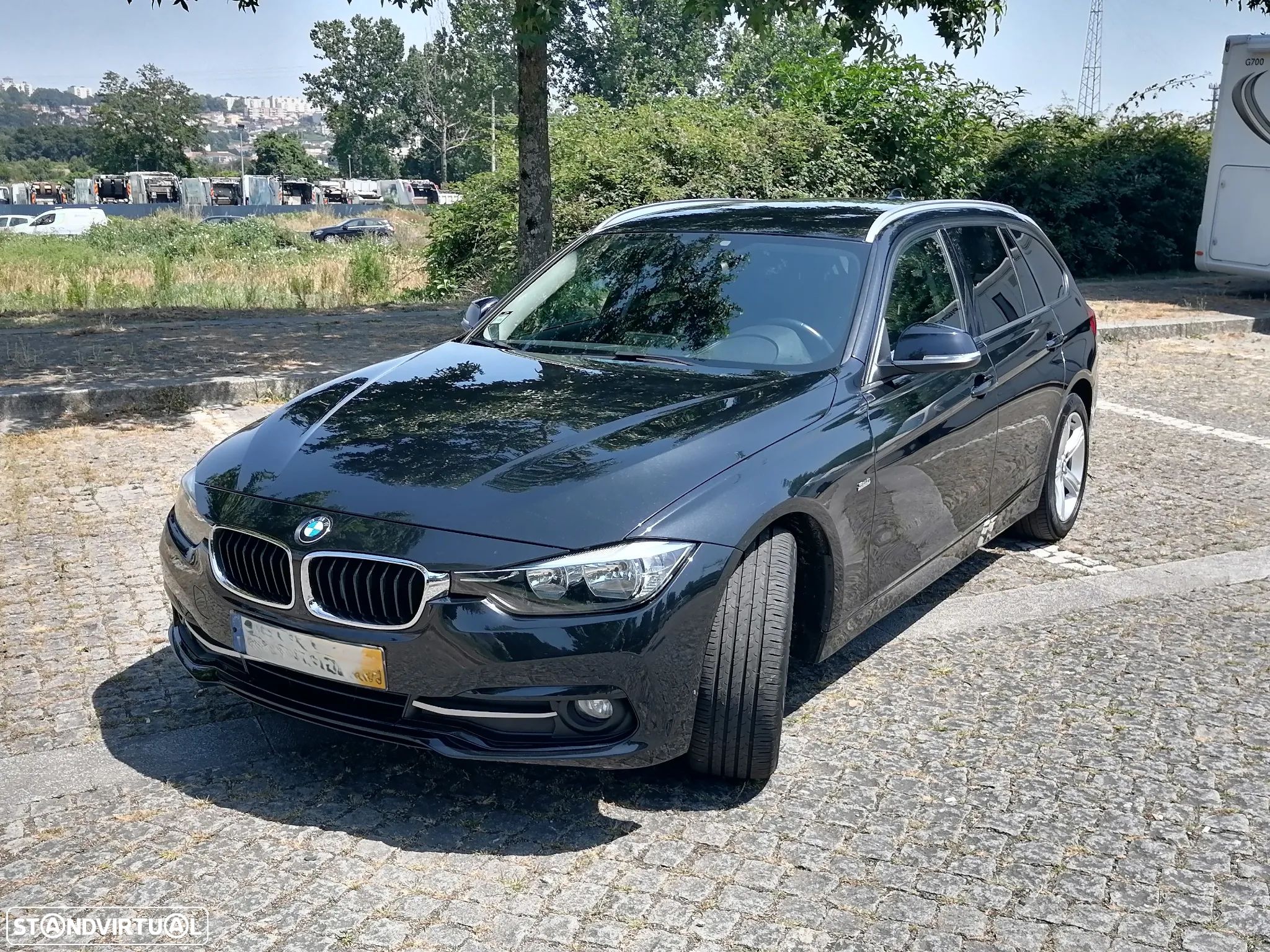 BMW 318 d Touring Line Sport - 1