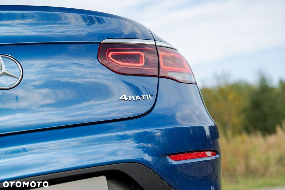 Mercedes-Benz GLC - 13