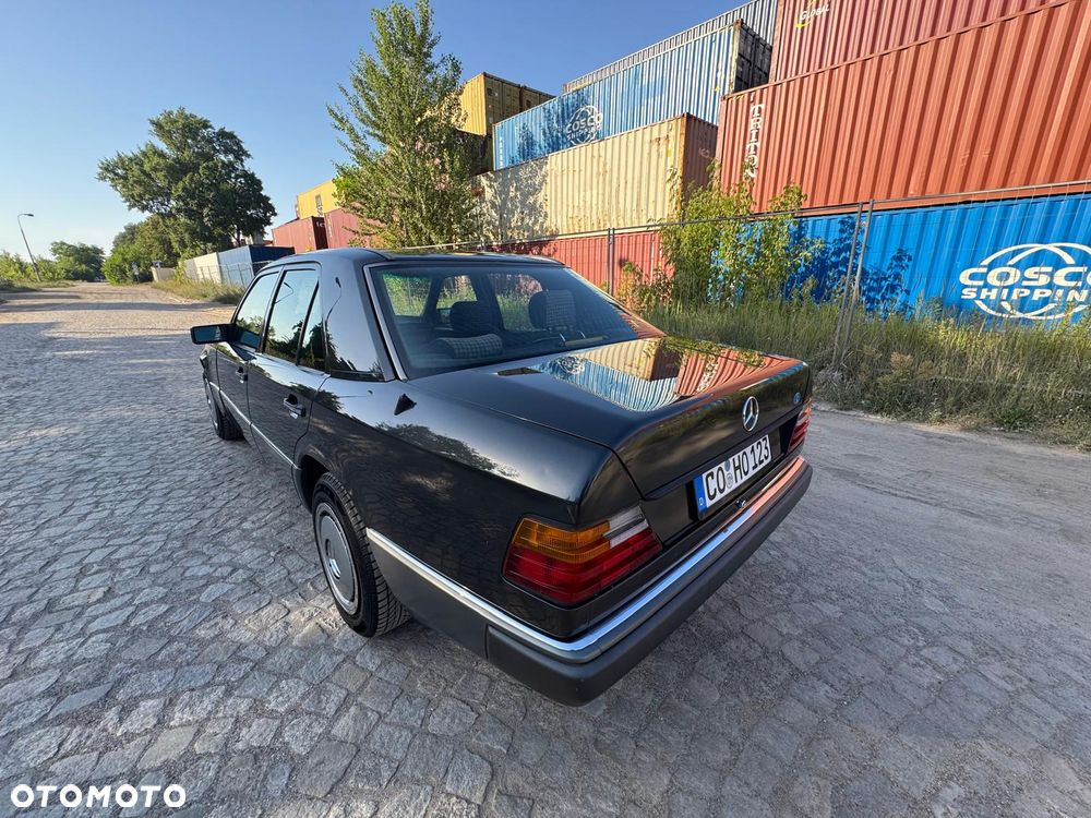 Mercedes-Benz W124 (1984-1993) - 10