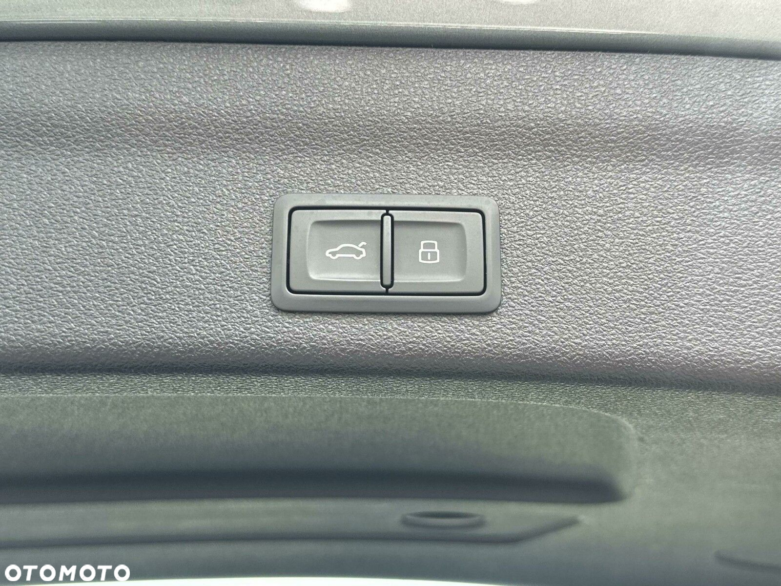 Audi A6 Allroad - 30