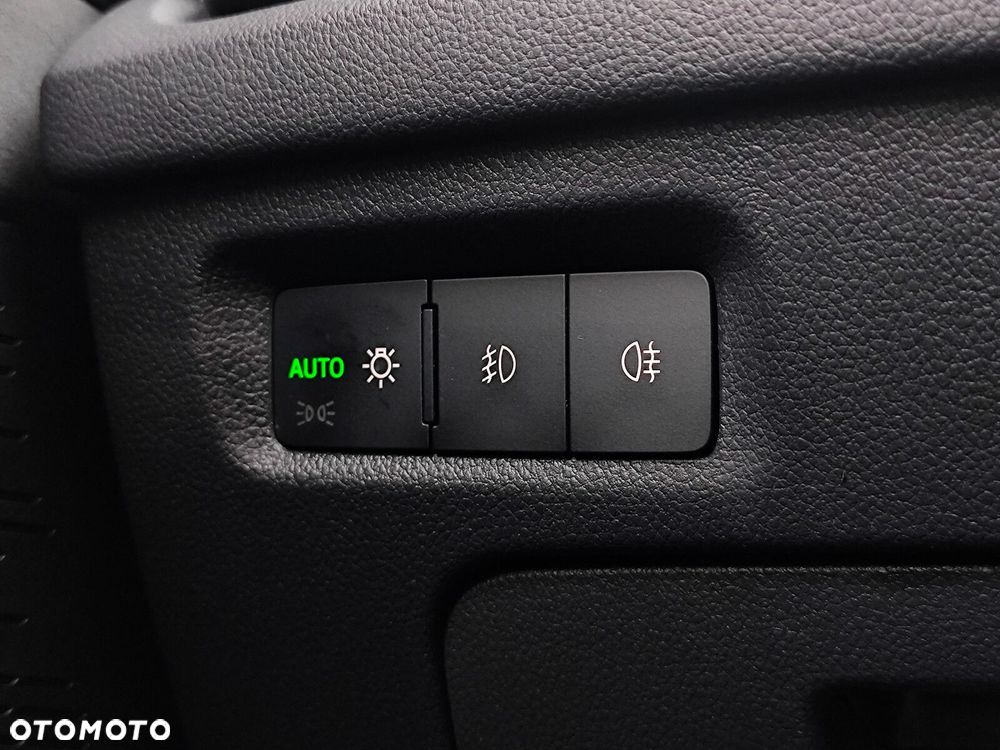 Skoda Octavia 2.0 TDI RS DSG - 21