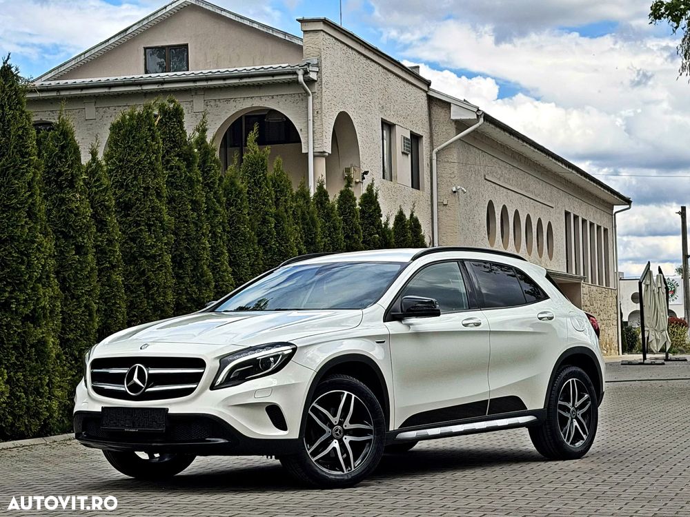 Mercedes-Benz GLA 180 d 7G-DCT Activity Edition - 2