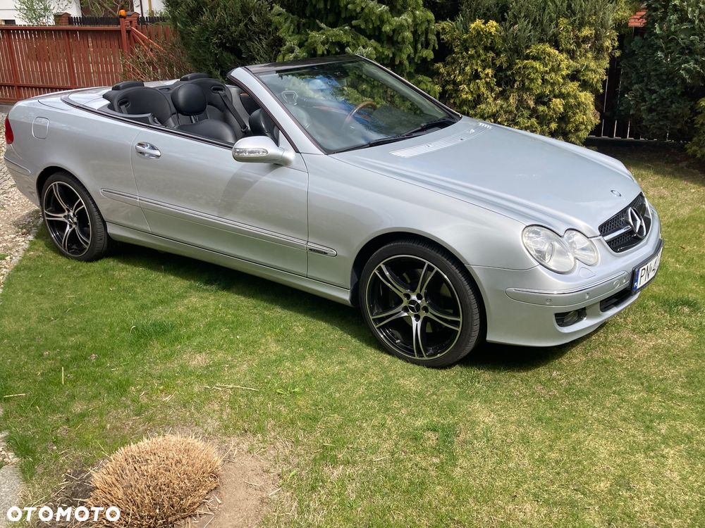 Mercedes-Benz CLK - 15