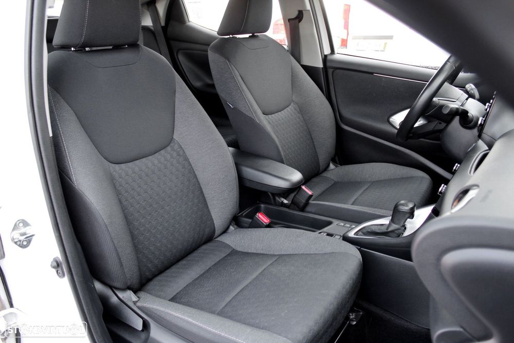 Toyota Yaris 1.5 HDF Comfort Plus - 14