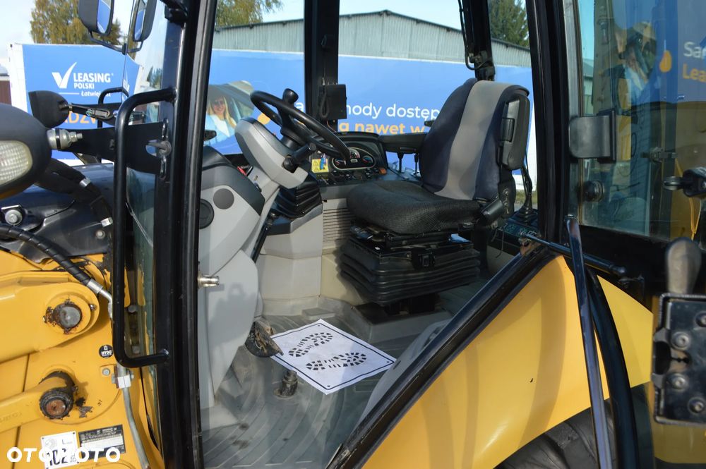 Caterpillar 428E - 9