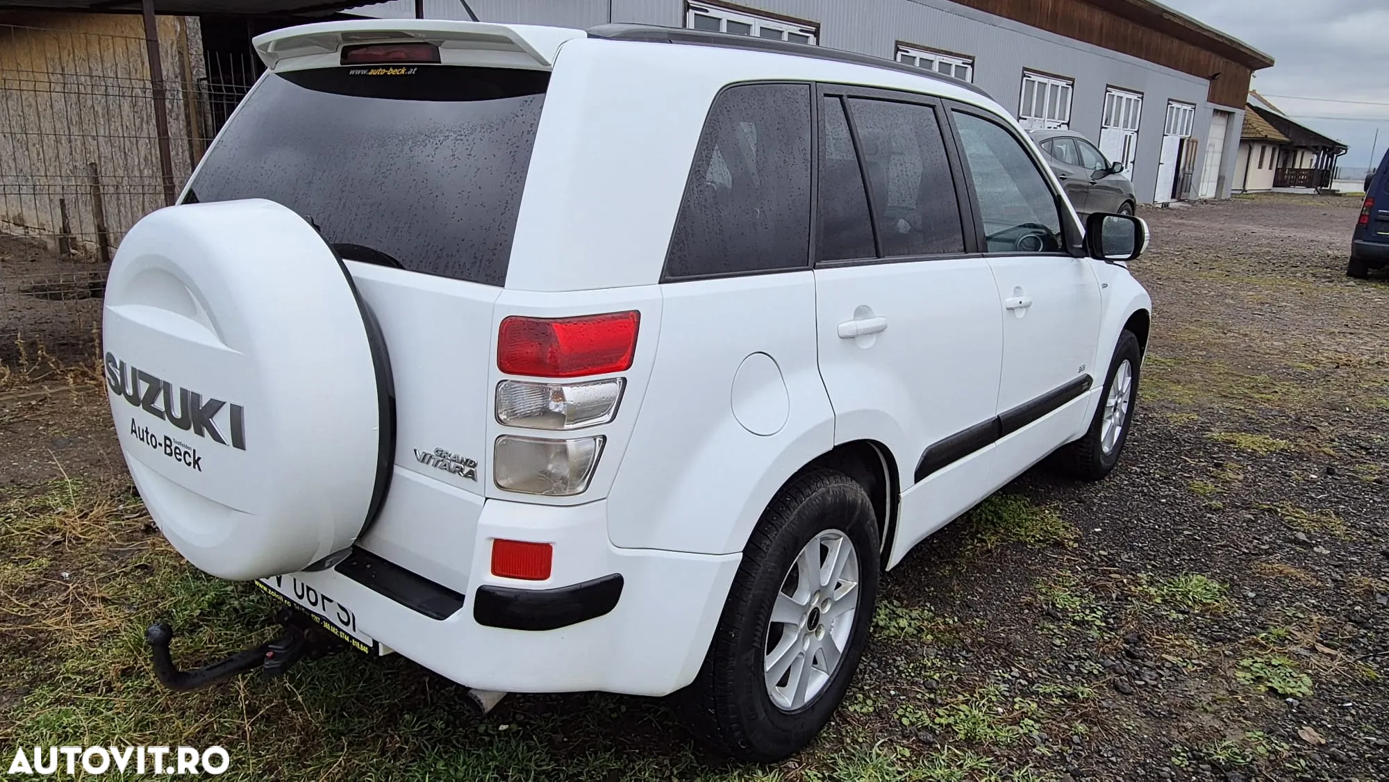 Suzuki Grand Vitara 1.9 DDiS Comfort - 4
