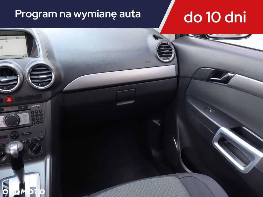 Opel Antara - 10