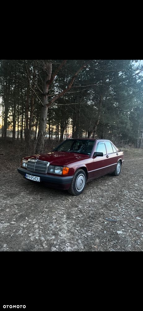 Mercedes-Benz W201 (190) - 27