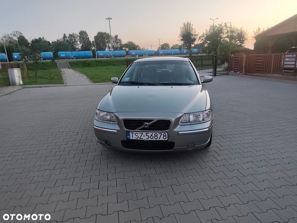 Volvo S60 - 25