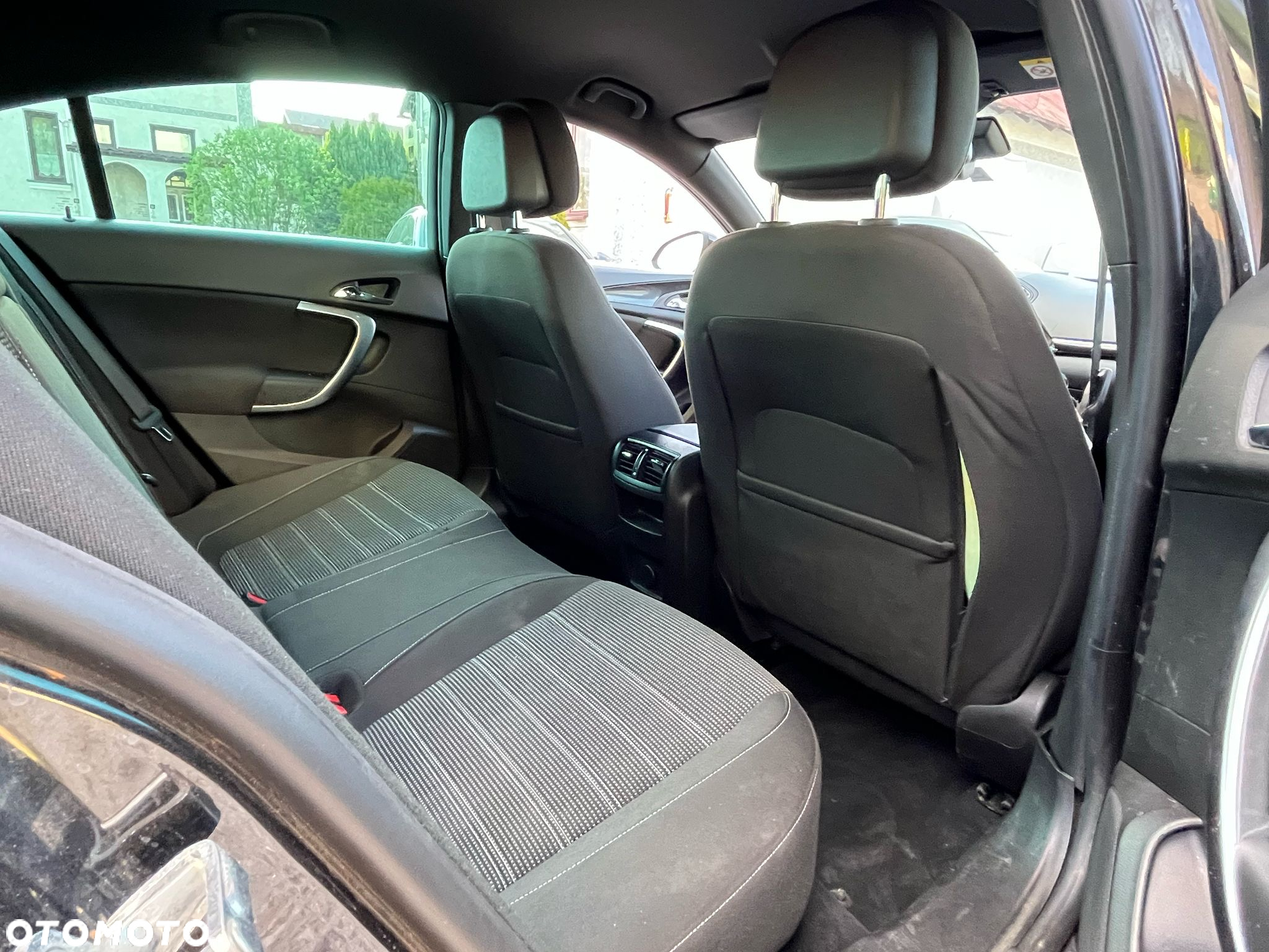 Opel Insignia - 23