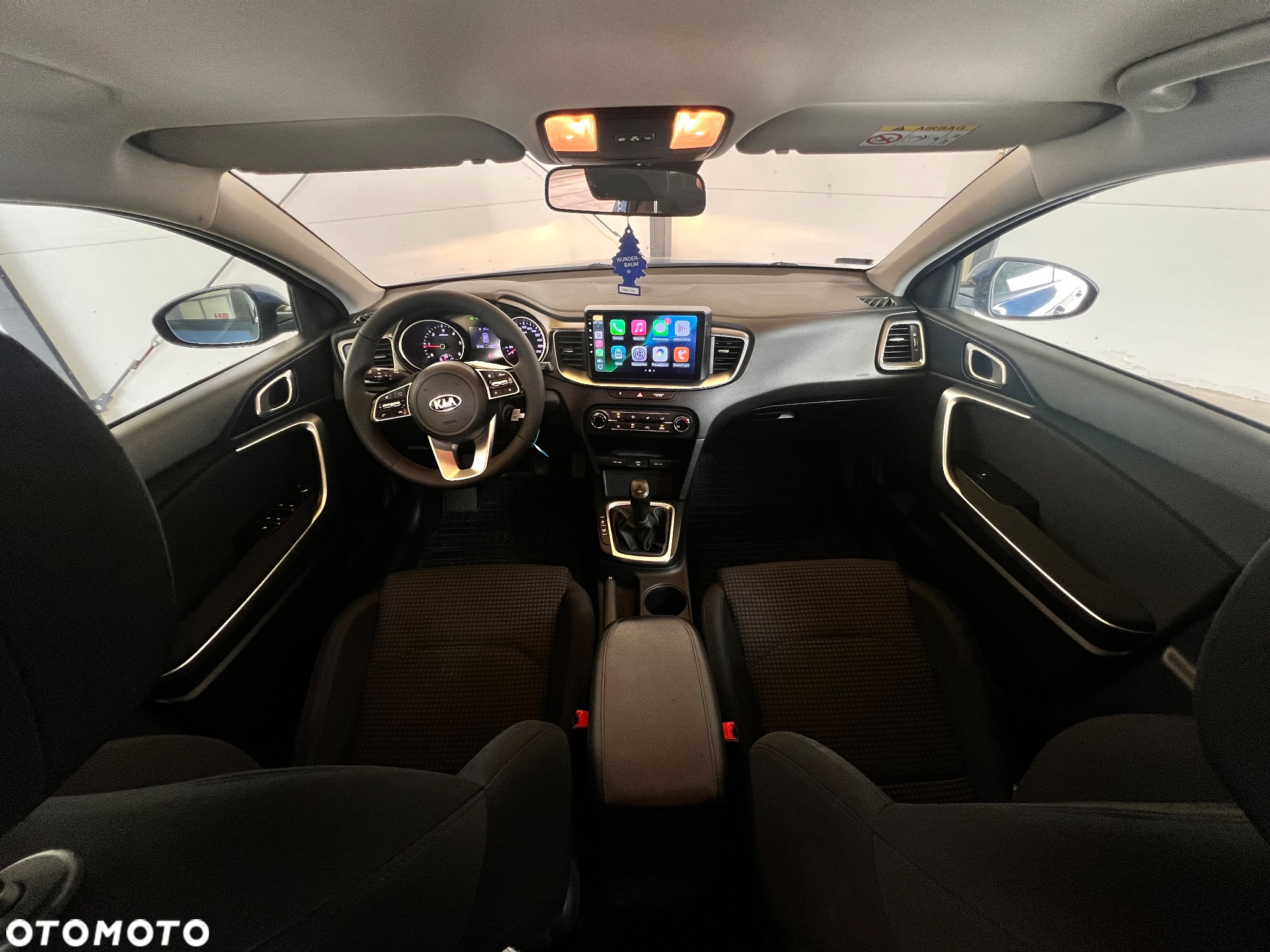 Kia Ceed 1.6 CRDi SCR M - 26