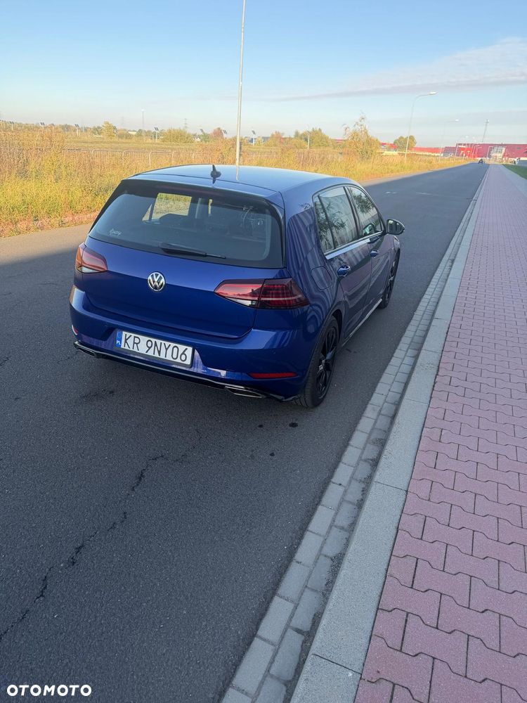Volkswagen Golf - 12