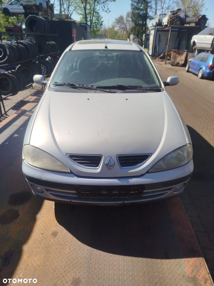 Renault Megane 1 na części. - 1